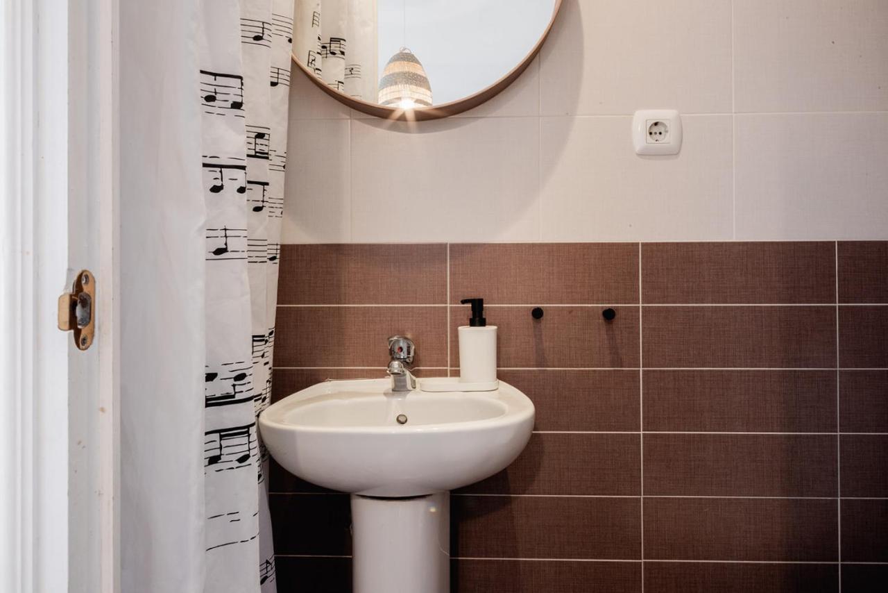 Apartamentos Fv Flats Valencia - Mestalla 9 외부 사진