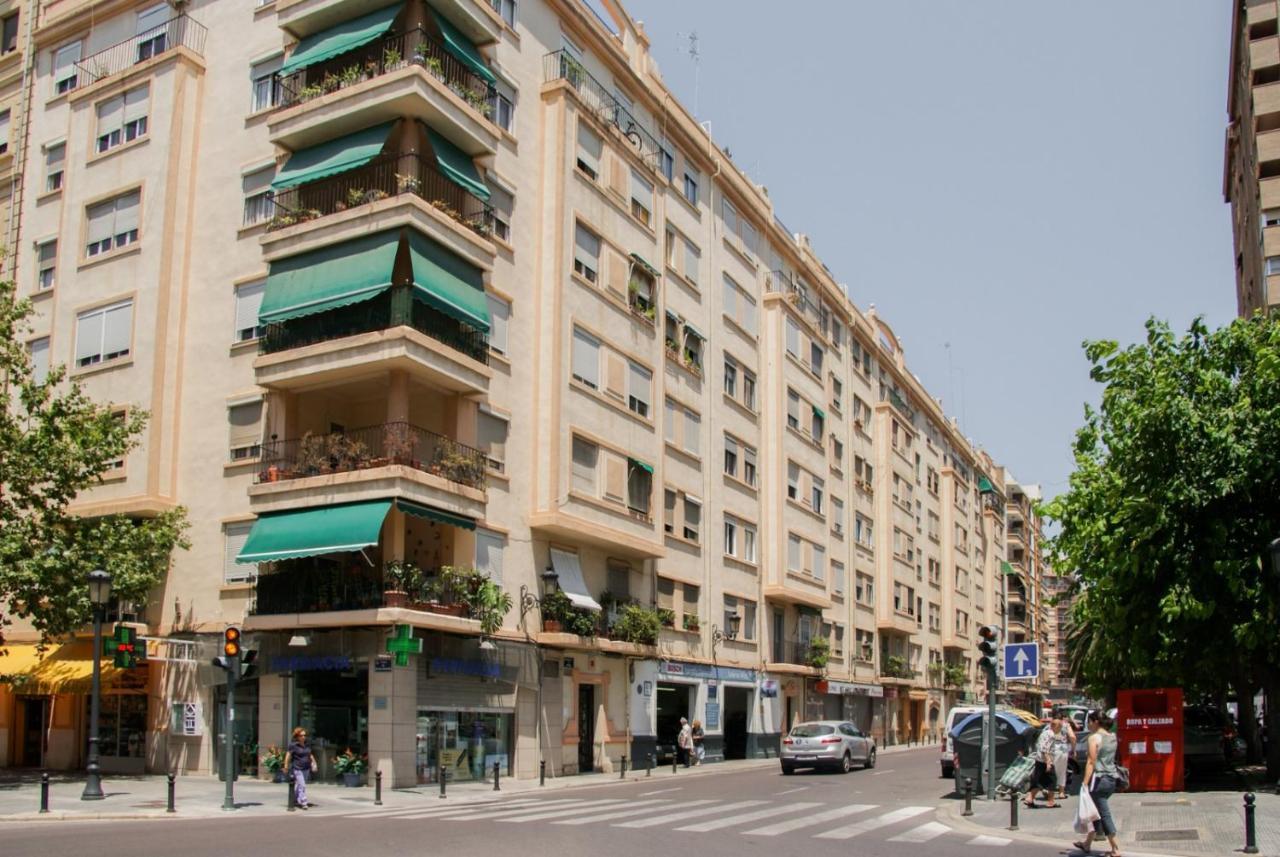 Apartamentos Fv Flats Valencia - Mestalla 9 외부 사진
